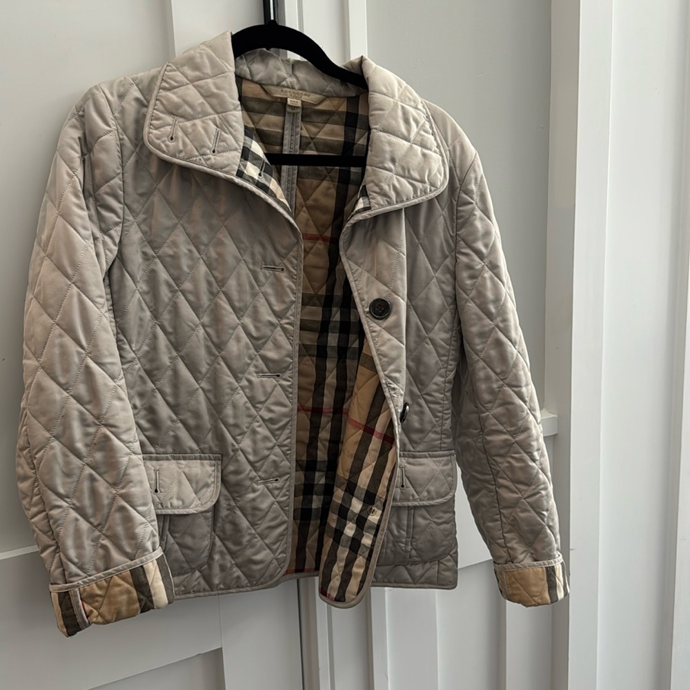 burberry coat in size medium. Pet free, smoke free home.